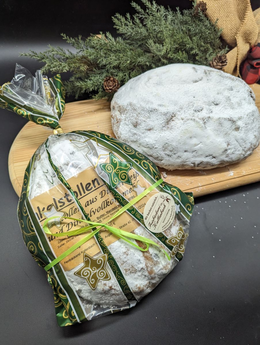Dinkelstollen – 1 kg im Geschenkkarton